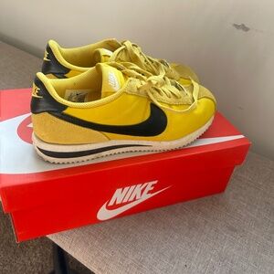 Nike Cortez